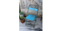 Chaise industrielle bleue acier